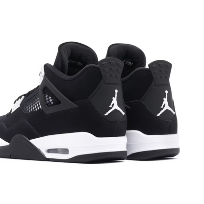 Jordan 4 Retro White Thunder