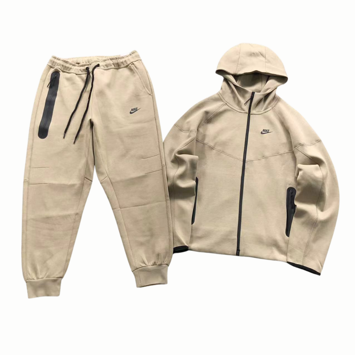 Nike Tech Fleece Set (4TH GEN)